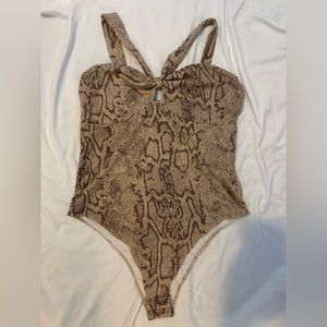 Snake-print stretchy bodysuit